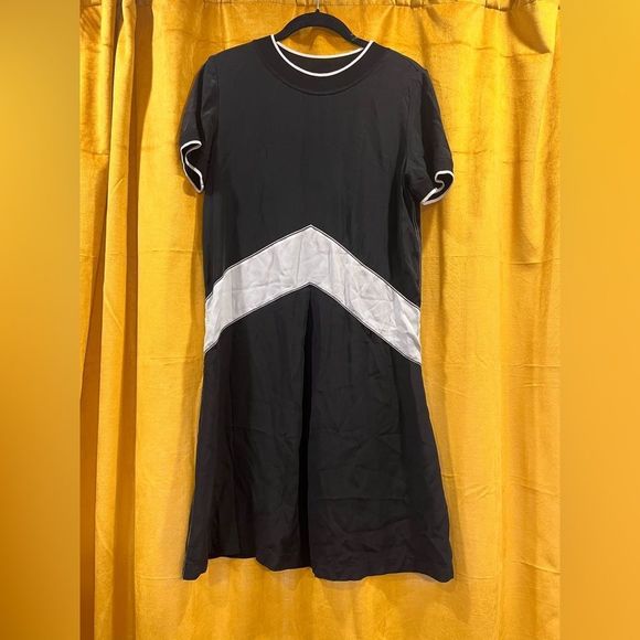 Rag & Bone Silk Hannah Chevron Stripe Black and White Dress Sz Small - Picture 4 of 9